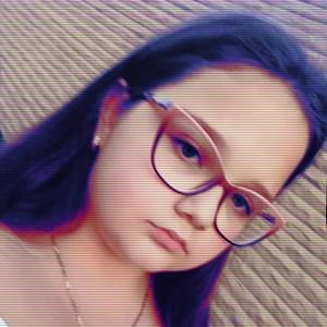 Meet your Posher, Sophia